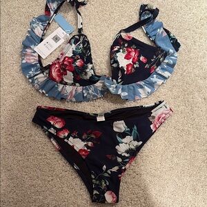 Cupshe Floral Ruffle Bikini - Blue and Red